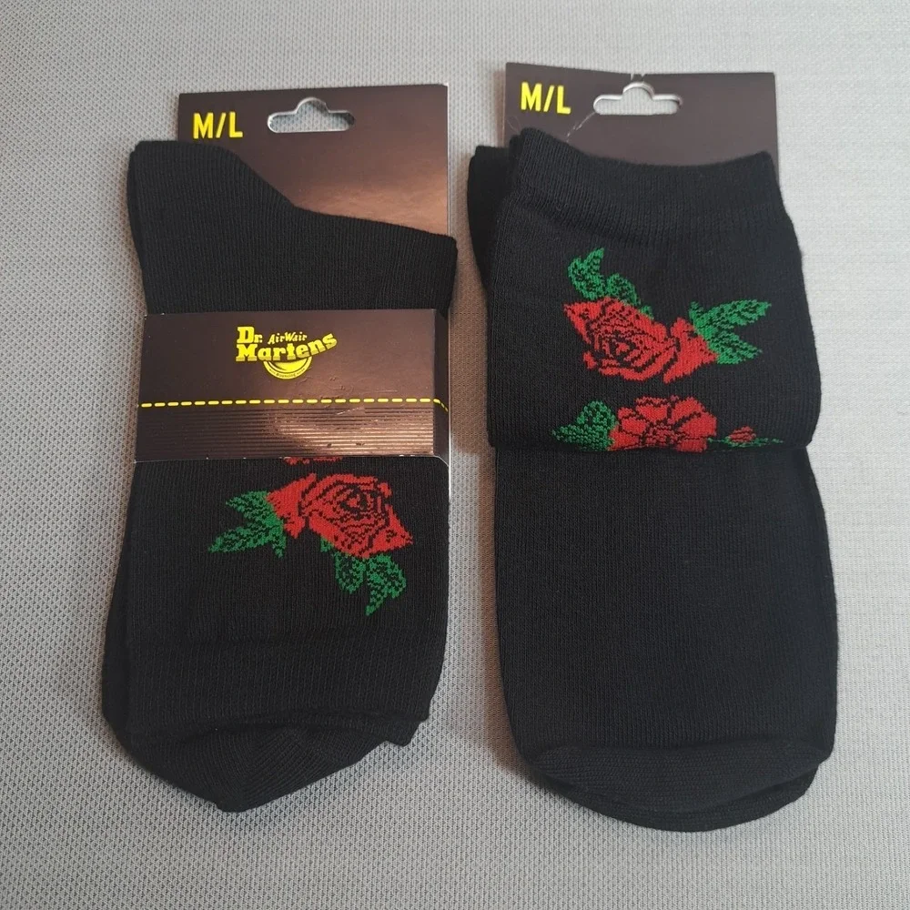 2-Pairs Dr. Martens Vonda Short Socks Women's Size‎ M/L Black Floral Print